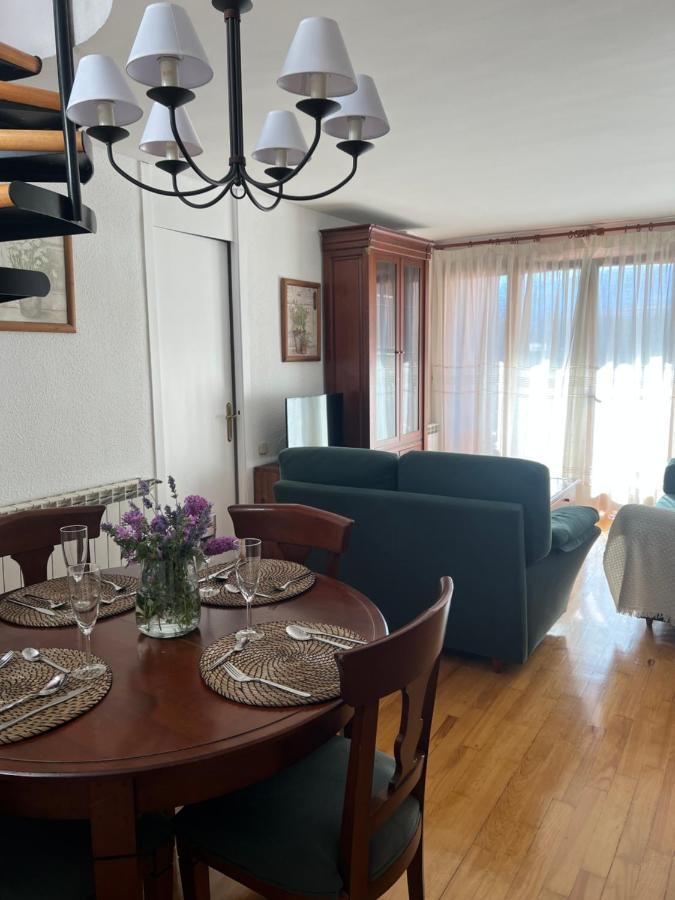 Precioso Duplex En Puigcerda Con Plaza De Parking Apartment Exterior photo